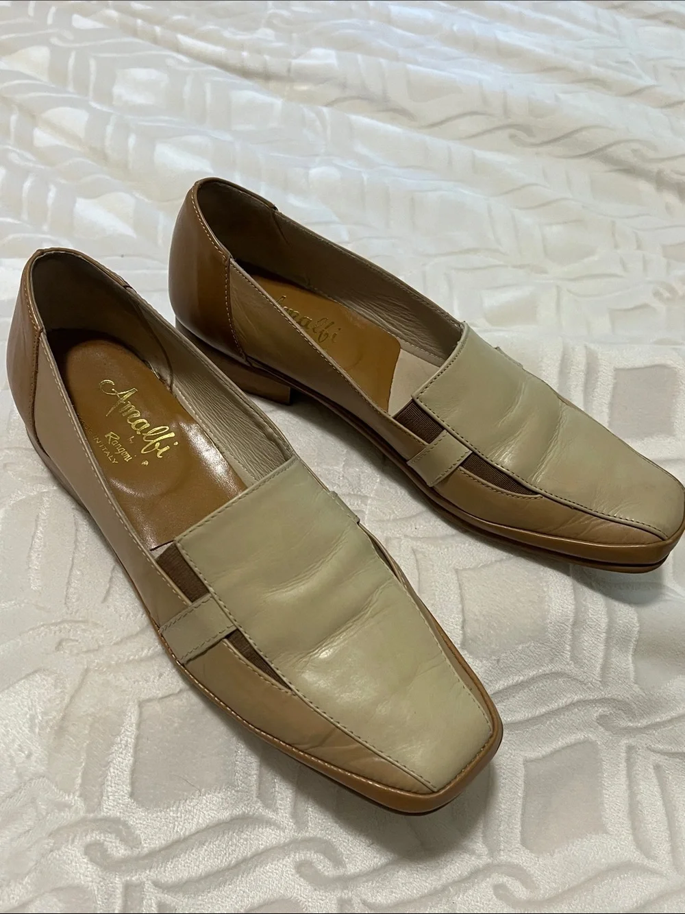 Amalfi Italian Leather Loafers - Picture 2 of 16
